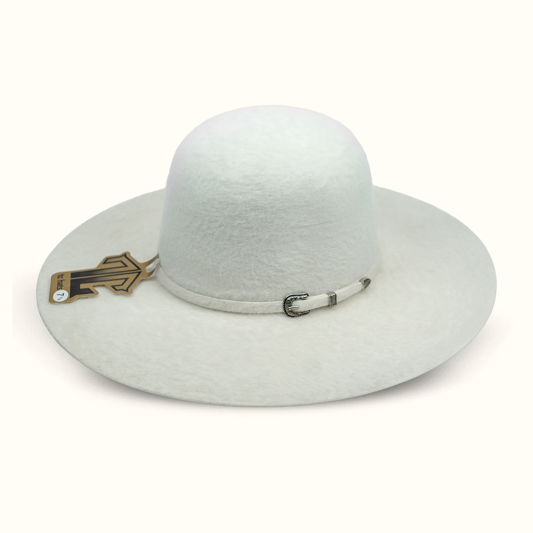 6X Felt Hat, Open Crown Hat, Grizzly Frost White Hat, White Felt Hat, White Cowboy Hat, Frost White Hat, Open Crown Cowboy Hat, Custom Cowboy Hat, Custom Hat, Rabbit Fur Felt Hat, Premium Felt Hat, Handmade Hat, Luxury Cowboy Hat, Premium Cowboy Hat, White Fashion Hat, Modern Hat, Stylish Hat, Personalized Hat, Hat Customization,